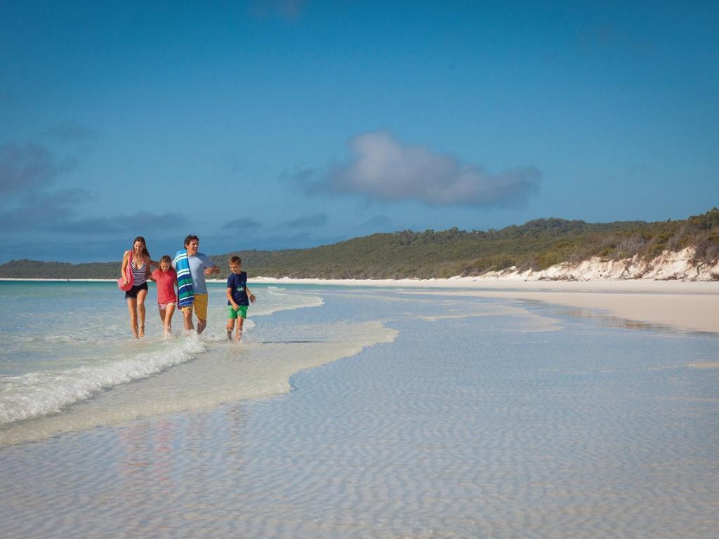 Wonderful Cruises From Hamilton Island To Whitehaven&nbsp;Beach