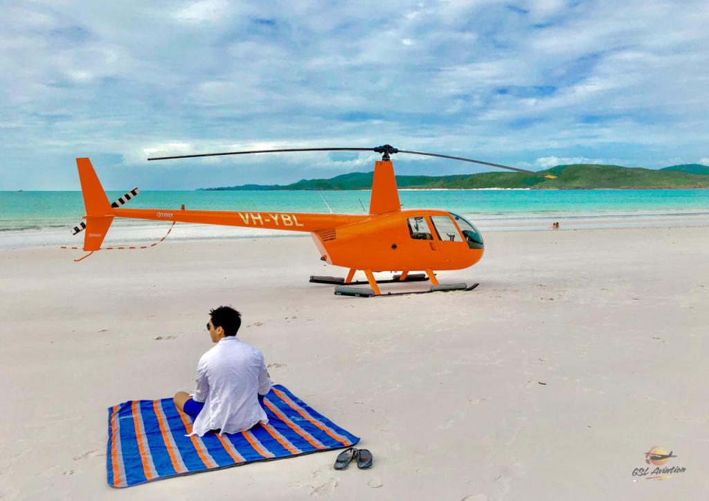 Amazing Helicopter Flights Over Whitehaven&nbsp;Beach